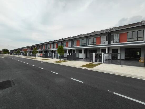 2-storey Terraced House for Sale in Bandar Bukit Raja (Klang) - Marco Mak