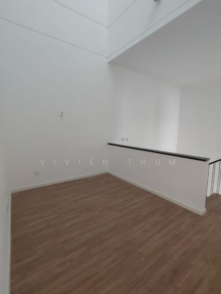 Upstairs living room 