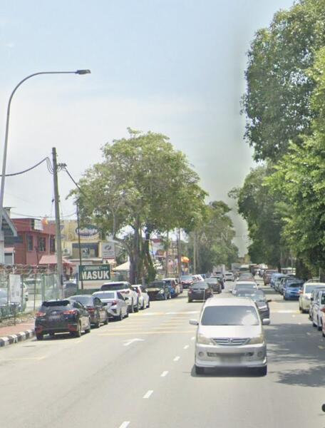 Untuk Disewa - Banting