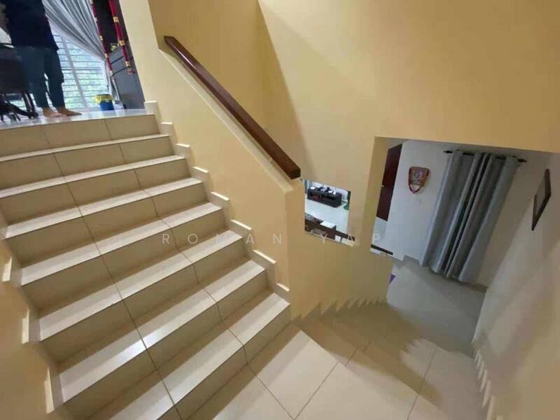 2-storey Terraced House for Sale in Kota Emerald (Rawang) - Roman Yap - Entrance - PropertyGuru.com.my