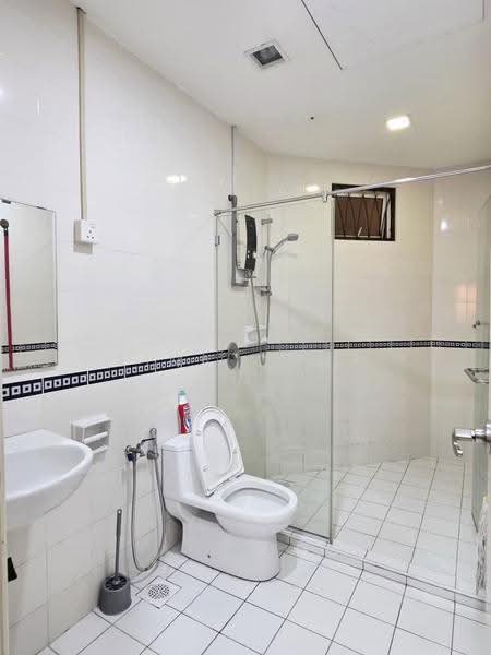 Service Residence for Rent at Windsor Tower - Tina Chua - Bathroom - PropertyGuru.com.my