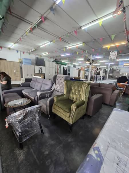 Shop for Rent in Shah Alam (Selangor) - Nancy Yap - Living Room - PropertyGuru.com.my