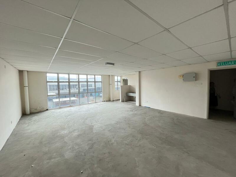 For Rent - Taman Perindustrian Murni Senai - 1 ½ Storey Semi-Detached Factory