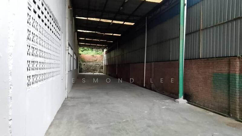 Factory for Rent in Taman Perindustrian Cemerlang (Ulu Tiram) - Jesmond Lee - Corridor - PropertyGuru.com.my