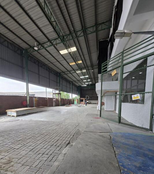 Factory for Rent in Taman Perindustrian Cemerlang (Ulu Tiram) - Jesmond Lee - Exterior - PropertyGuru.com.my