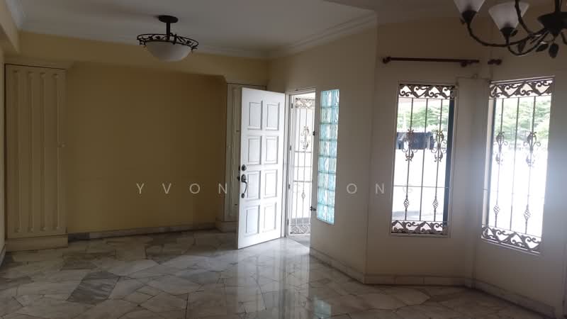 Rumah Teres 2 Tingkat untuk Dijual di Sunway (Selangor) - Yvone Chong - Entrance - PropertyGuru.com.my