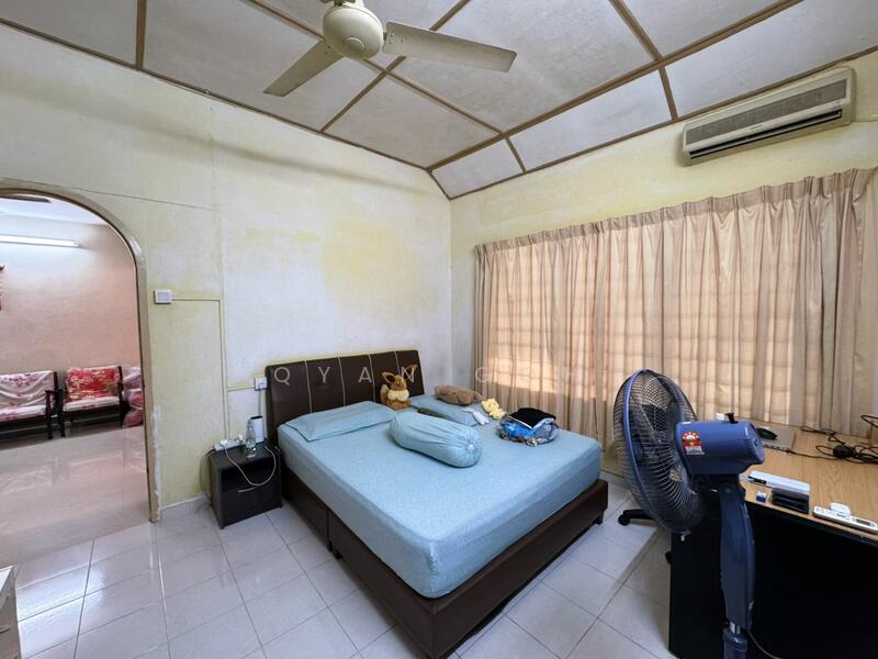 For Sale - [Big Garden 1 Sty Semi-D] Taman Kennedy Cheeseman Greenlane