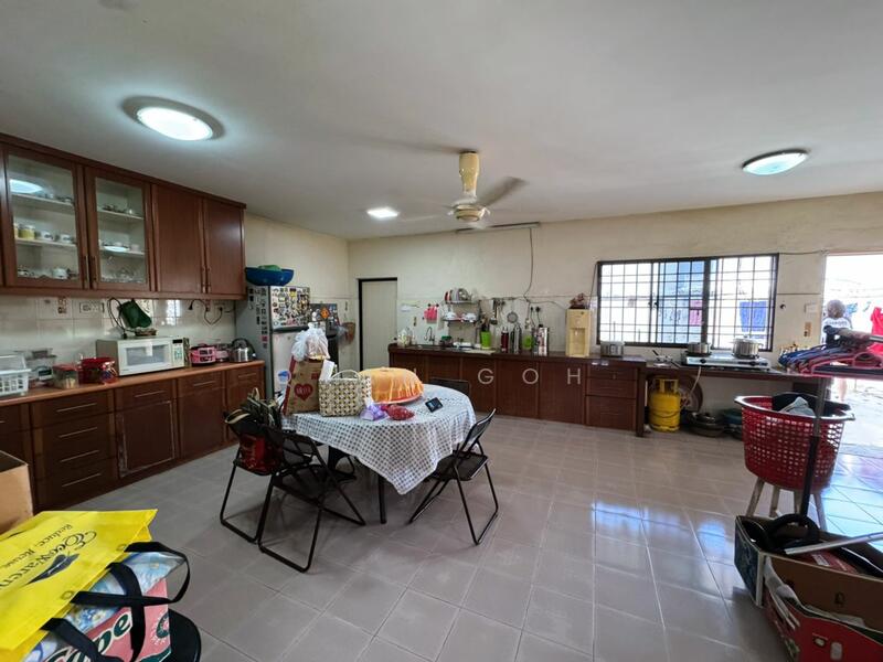 For Sale - [Big Garden 1 Sty Semi-D] Taman Kennedy Cheeseman Greenlane