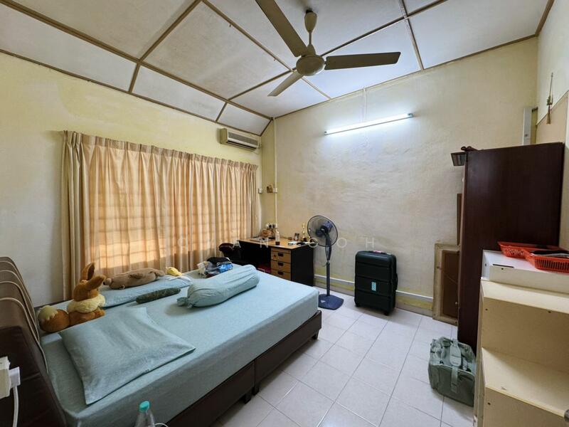 For Sale - [Big Garden 1 Sty Semi-D] Taman Kennedy Cheeseman Greenlane