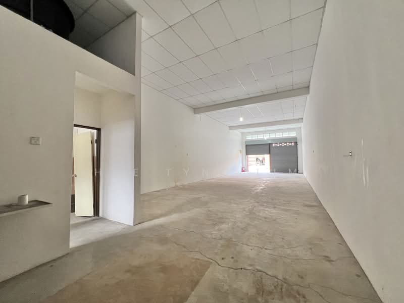 Kedai / Pejabat untuk Dijual di Muar (Johor) - Hue Tyng Lim - Interior - PropertyGuru.com.my