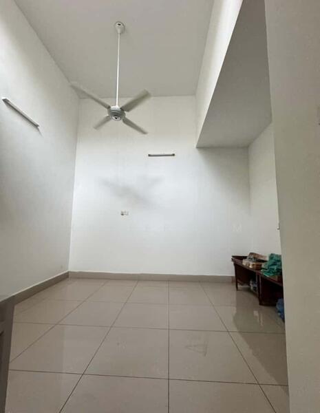 1st Floor Living Room