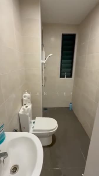 Kondominium untuk Disewa di Alstonia Residence - Alan Lee - Bathroom - PropertyGuru.com.my