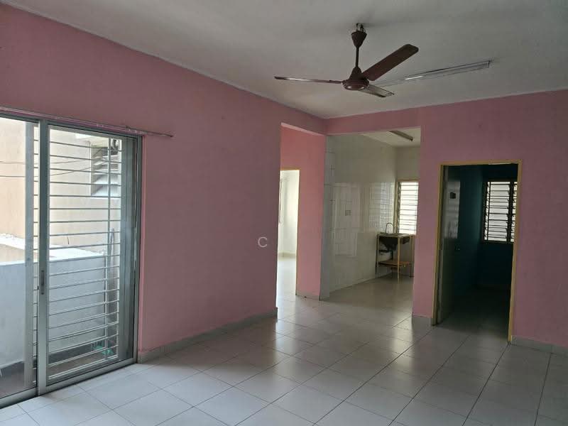 Apartment for Rent at Pangsapuri Akasia (Bandar Botanic) - CK Chien - Living Room - PropertyGuru.com.my