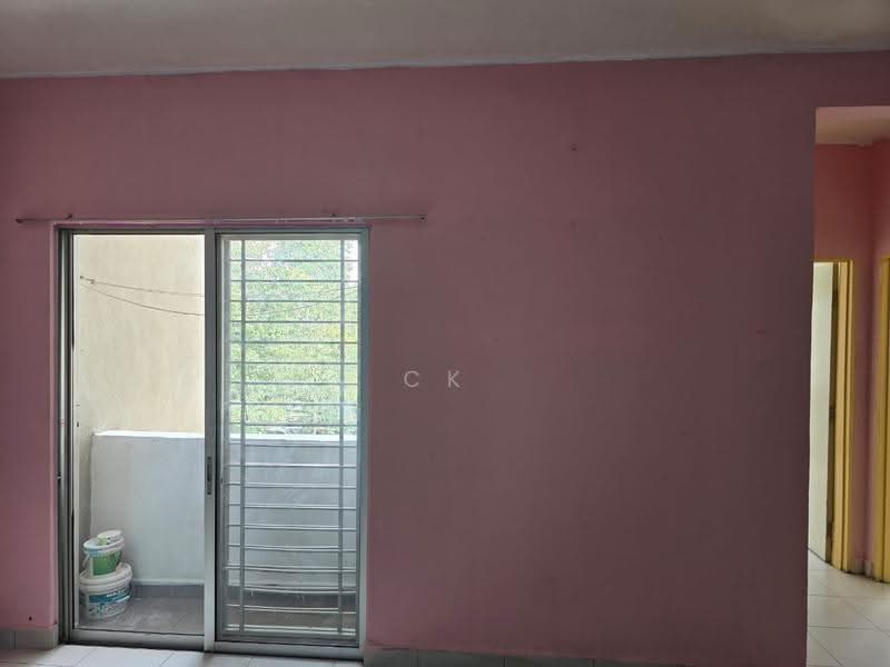 Apartment for Rent at Pangsapuri Akasia (Bandar Botanic) - CK Chien - Balcony - PropertyGuru.com.my