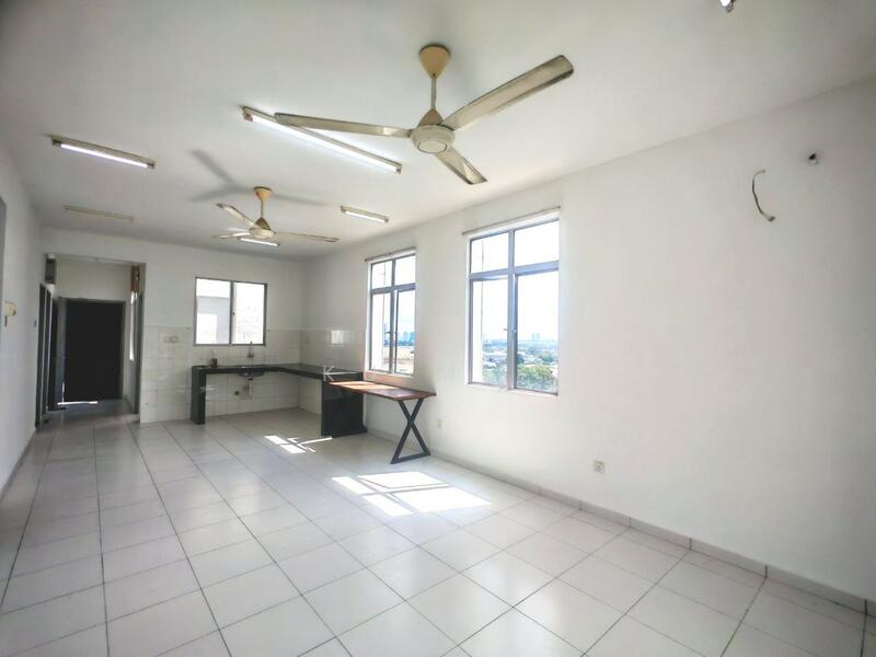 For Rent - Scott Towers @ Larkin JB