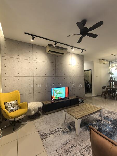 Tropez Residences untuk Untuk Disewa - RM 2,300 /bulan, Mac 2026 - Living Room - PropertyGuru.com.my