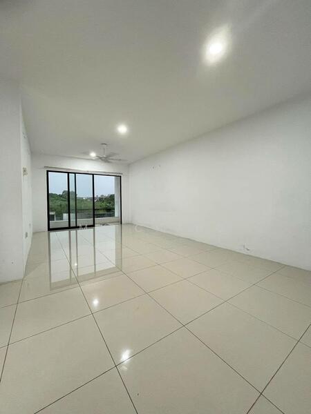 For Sale - Manhattan Condominium