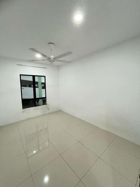 For Sale - Manhattan Condominium