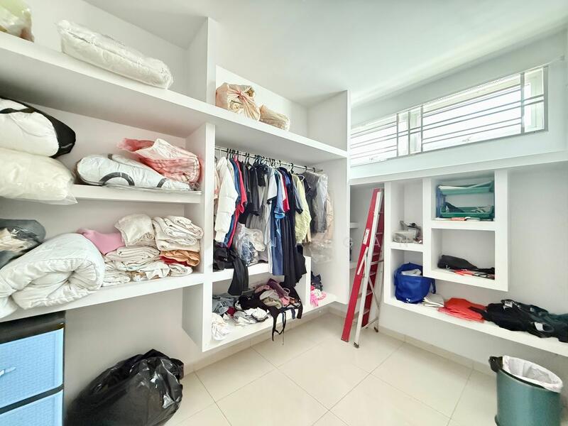 Closet