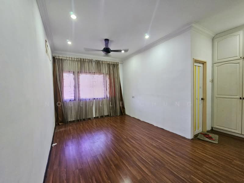 2-storey Terraced House for Sale in Subang Jaya (Selangor) - Nobeille Chung - Living Room - PropertyGuru.com.my