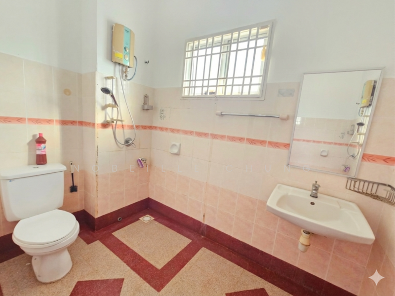 2-storey Terraced House for Sale in Subang Jaya (Selangor) - Nobeille Chung - Bathroom - PropertyGuru.com.my