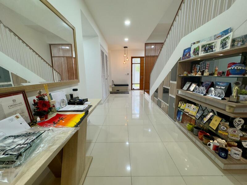 Semi-Detached House for Sale in Kajang (Selangor) - Dinie Akmal - Corridor - PropertyGuru.com.my