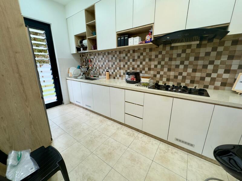 Semi-Detached House for Sale in Kajang (Selangor) - Dinie Akmal - Kitchen - PropertyGuru.com.my