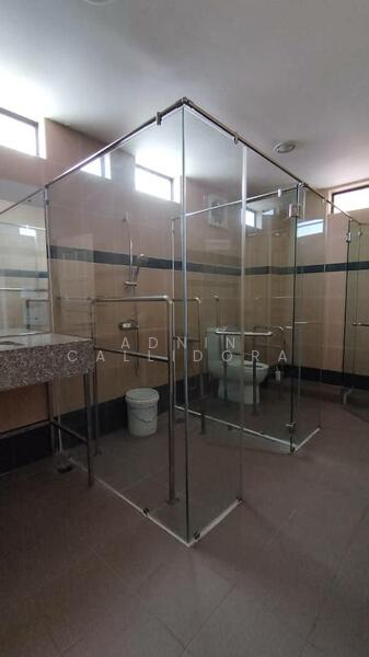 Rumah Banglo untuk Dijual di Taman Tambun Indah (Simpang Ampat) - Adnin Callidora - Bathroom - PropertyGuru.com.my