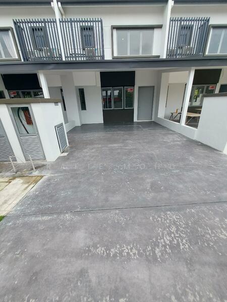 Rumah Teres 2 Tingkat untuk Dijual di Puchong (Selangor) - Rafie Mohd - Exterior - PropertyGuru.com.my