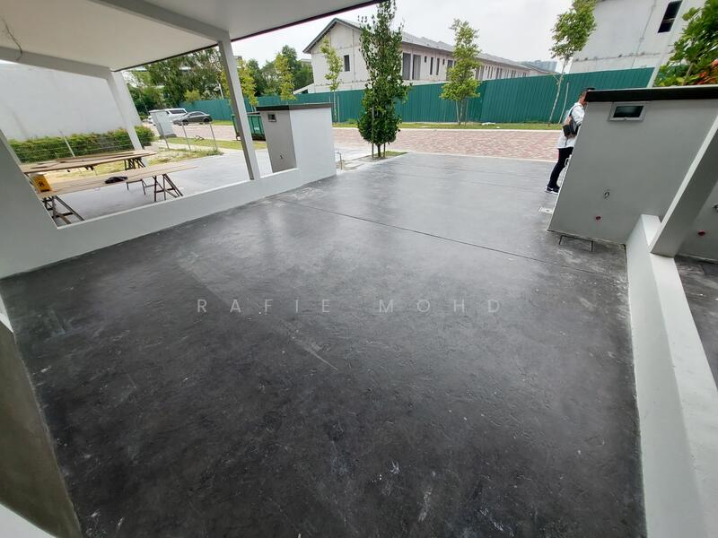 Rumah Teres 2 Tingkat untuk Dijual di Puchong (Selangor) - Rafie Mohd - Exterior - PropertyGuru.com.my