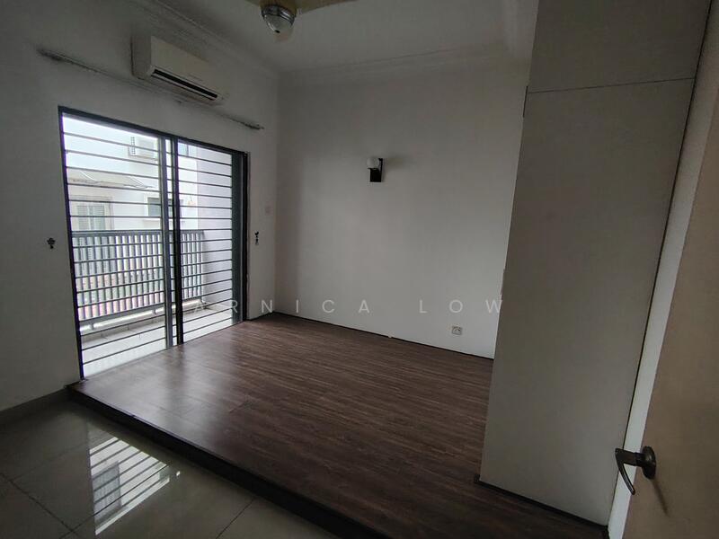 Townhouse for Sale in 16 Sierra (Puchong) - Arnica Low - Bedroom - PropertyGuru.com.my