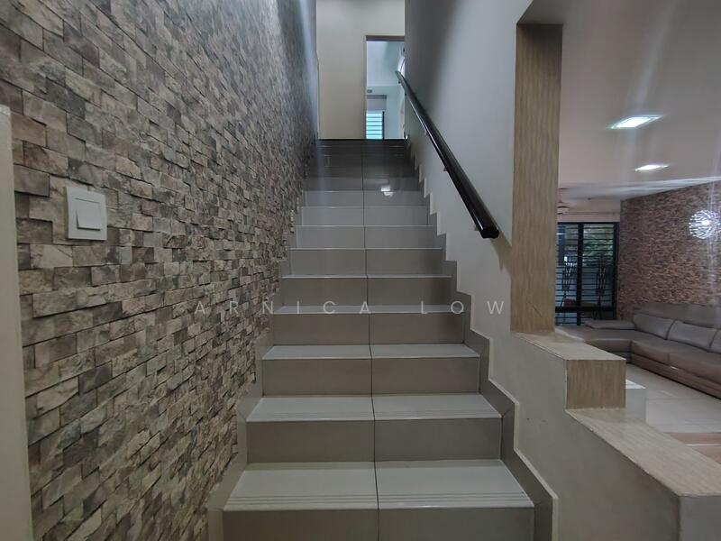 Townhouse for Sale in 16 Sierra (Puchong) - Arnica Low - Living Room - PropertyGuru.com.my