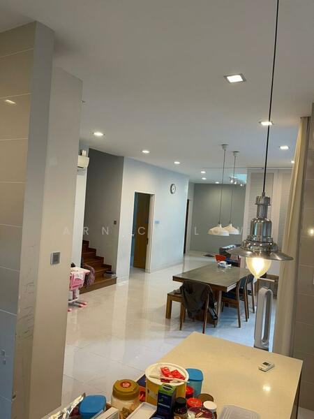 Semi-Detached House for Sale in 16 Sierra (Puchong) - Arnica Low - Dining Room - PropertyGuru.com.my