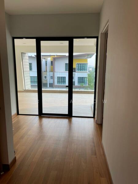 Semi-Detached House for Sale in 16 Sierra (Puchong) - Arnica Low - PropertyGuru.com.my
