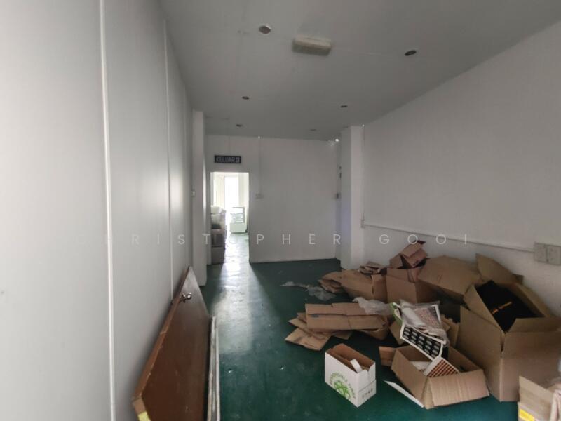 Factory for Sale in Puchong (Selangor) - Christopher Gooi - Corridor - PropertyGuru.com.my
