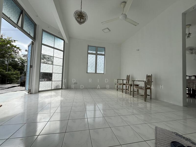 For Sale - TAMAN DAHLIA 6