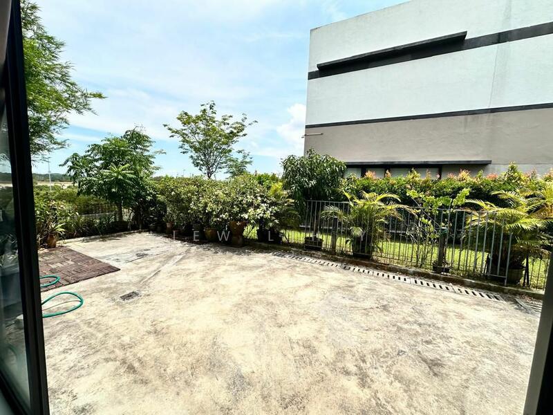 Semi-Detached House for Sale in Iskandar Puteri (Nusajaya) (Johor) - Liew Lih Yi - Exterior - PropertyGuru.com.my