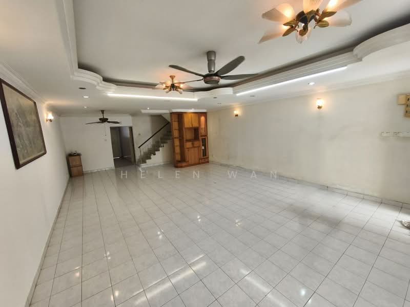 2.5-storey Terraced House for Sale in Taman Wangsa Permai (Kepong) - Helen Wan - Living Room - PropertyGuru.com.my