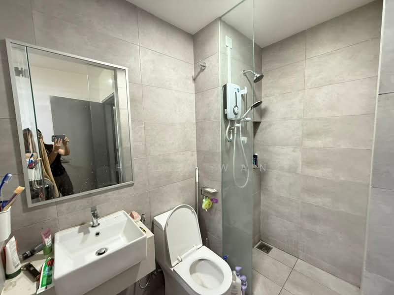 Servis Apartment untuk Dijual di Riveria City - Helen Wan - Bathroom - PropertyGuru.com.my