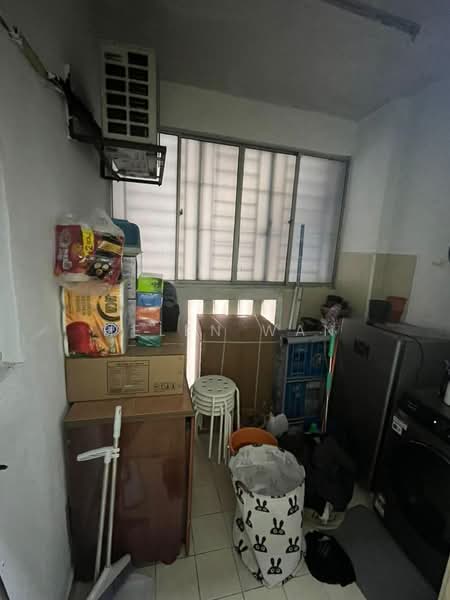 Pangsapuri untuk Dijual di Villa Pavilion - Helen Wan - Balcony - PropertyGuru.com.my