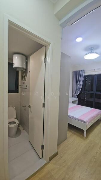 Condominium for Sale at Amberside @ Country Garden Danga Bay - Nicholas Tey - Bathroom - PropertyGuru.com.my