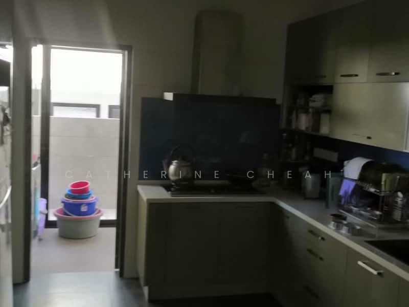 Rumah Berkembar untuk Dijual di Kajang (Selangor) - Catherine Cheah - Kitchen - PropertyGuru.com.my