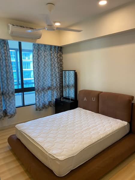 Service Residence for Sale at Flexis @ One South - Janet Au - PropertyGuru.com.my