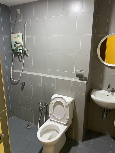 Service Residence for Sale at Flexis @ One South - Janet Au - PropertyGuru.com.my