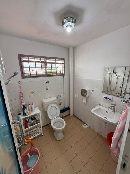 For Sale - Taman Universiti Tamans Universitis