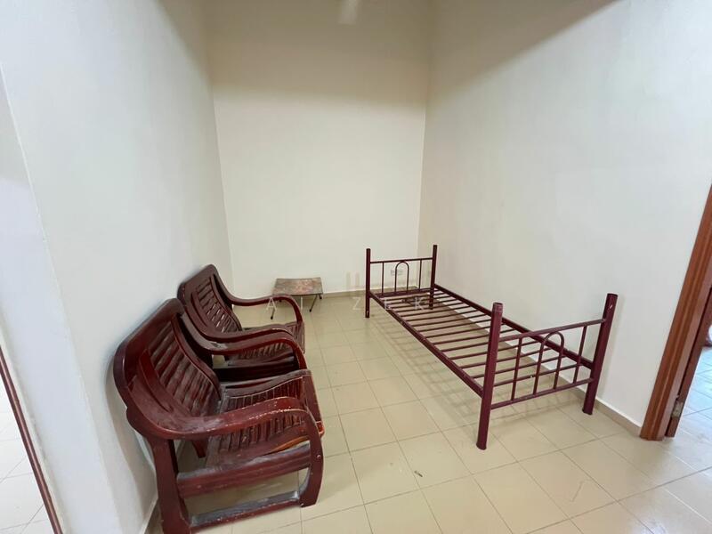 Upstairs Living Hall