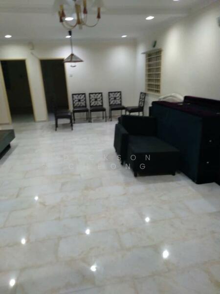 2-storey Terraced House for Sale in Bandar utama (Bandar Utama) - Dickson Cheong - Living Room - PropertyGuru.com.my
