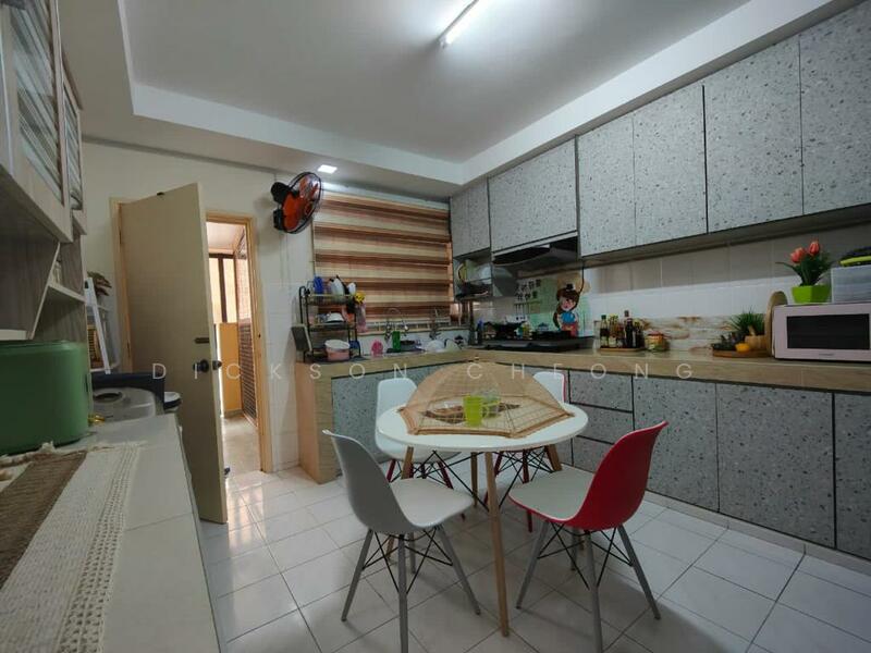 2-storey Terraced House for Sale in Bandar utama (Bandar Utama) - Dickson Cheong - Kitchen - PropertyGuru.com.my