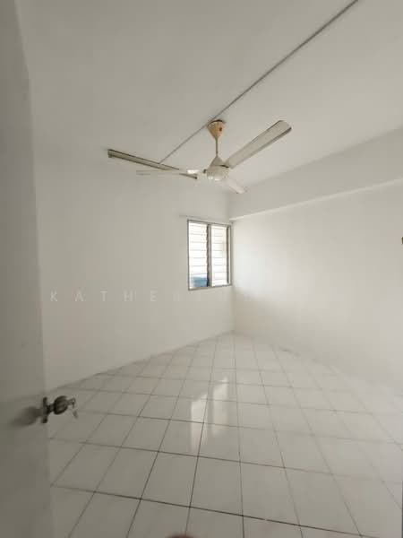 Apartment for Rent at Pangsapuri Vista Serdang - Katherine Lim - Interior - PropertyGuru.com.my