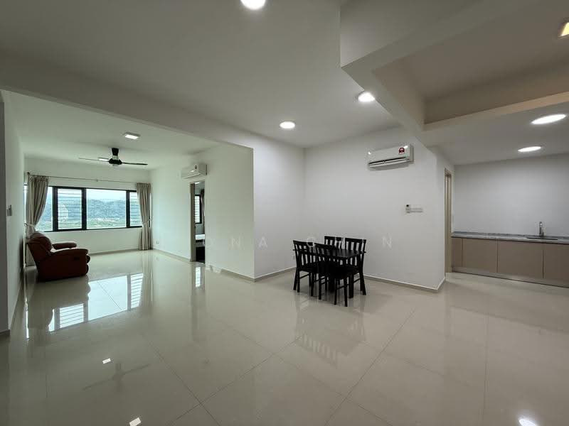 Kondominium untuk Disewa di Bay 21 - Liona Chin - Living Room - PropertyGuru.com.my